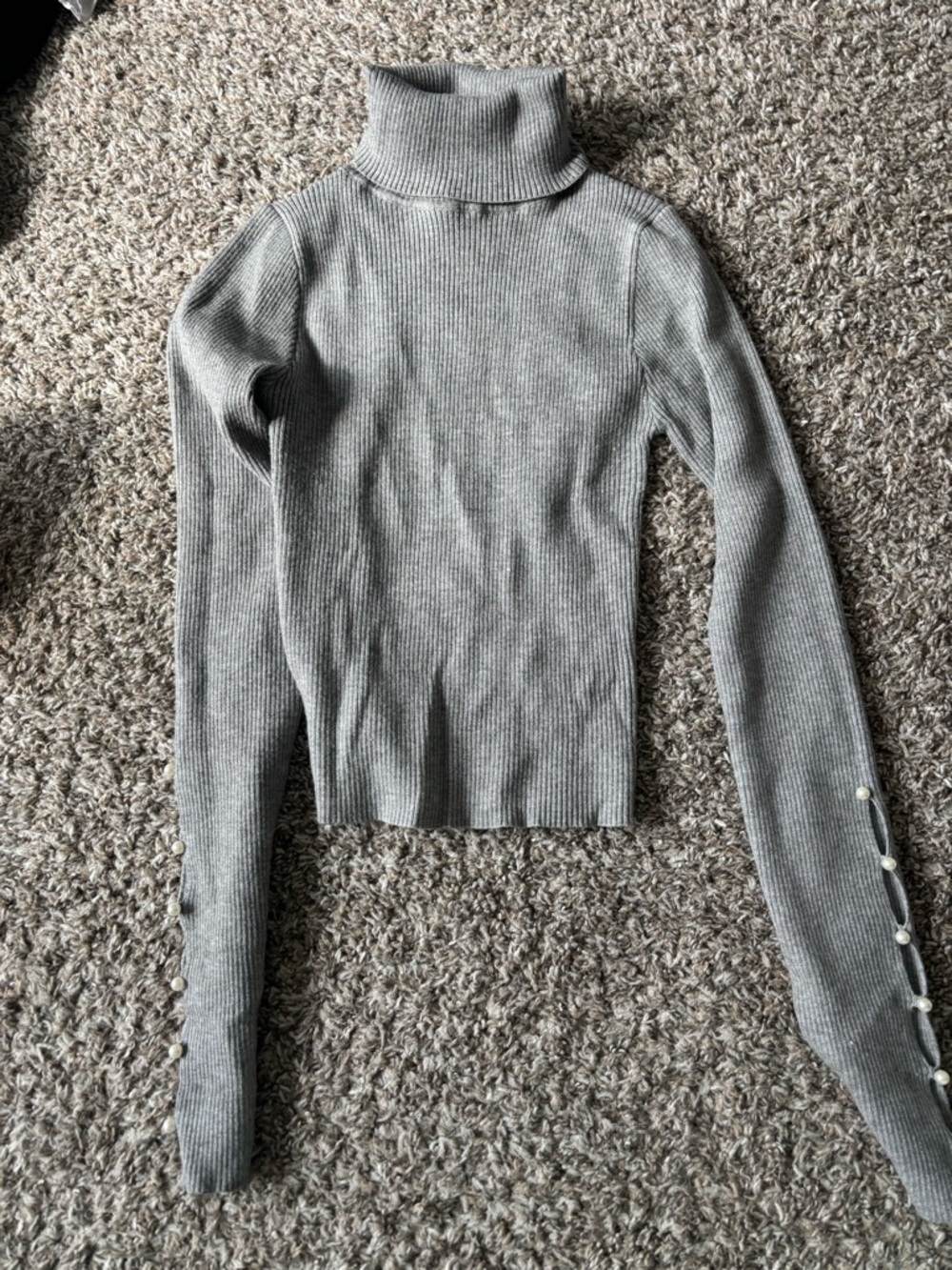 Love Tree Ribbed Turtleneck Sweater in Light Gray